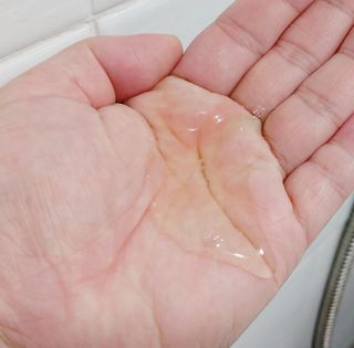 빅그린 안티 헤어로스 탈모 카렌듈라 바이옴 샴푸 500ml (지성두피용) — 5점을 준 리뷰어가 2022년 8월 올린 사용 사진