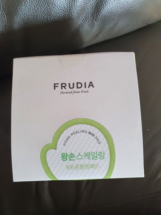 [후르디아] 약산성  모공 필링 패드(70매) 리뷰 사진