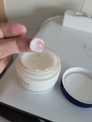 록타비아 Artisan Complete Face Cream — 5점을 준 리뷰어가 2023년 10월 올린 사용 사진