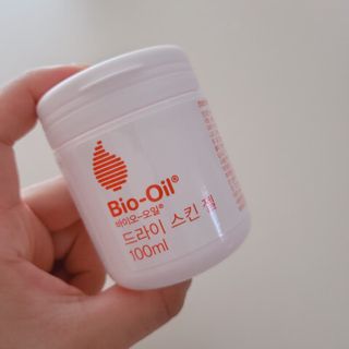 바이오오일 [바이오-오일] 드라이 스킨 젤 100ml — 5점을 준 리뷰어가 2021년 10월 올린 사용 사진