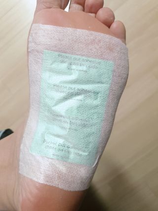 [레제르] 아로마 수액패치 발패치 10매입 - 라벤더향/유칼립투스향/대나무향 — 4점을 준 리뷰어가 2022년 3월 올린 사용 사진