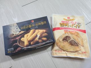 디케이식품(주) 고르곤졸라&모짜렐라 치즈스틱 400g — 5점을 준 리뷰어가 2023년 3월 올린 사용 사진