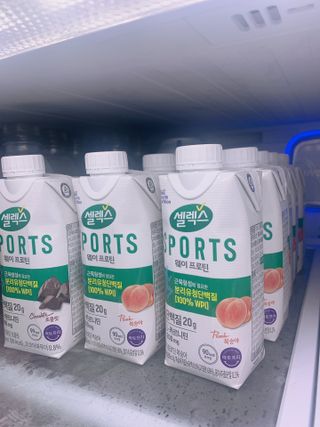 셀렉스스포츠 셀렉스 스포츠 웨이 프로틴 복숭아_ 330ml x 12팩 — 5점을 준 리뷰어가 2021년 8월 올린 사용 사진