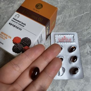 루버스 🎬REELS🎬k-berry seed oil 100 — 4.5점을 준 리뷰어가 2022년 9월 올린 사용 사진