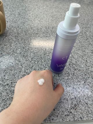 바르셀 수분로션 수분크림 보습 탄력 주름개선 인텐시브 리포좀 크림 C1 50ml — 5점을 준 리뷰어가 2021년 11월 올린 사용 사진