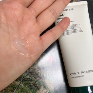 라로지크 X3 리페어 퍼퓸 헤어팩 150mℓ — 4점을 준 리뷰어가 2021년 11월 올린 사용 사진