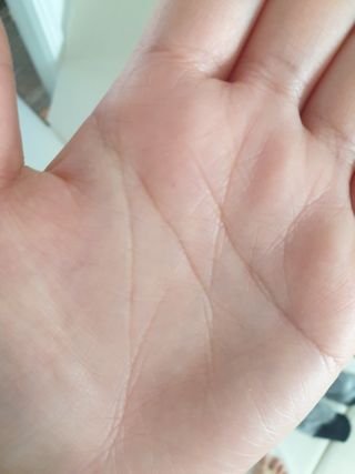 mom e 맘이 내추럴 베이비 케어 크림+바디오일 — 5점을 준 리뷰어가 2021년 1월 올린 사용 사진