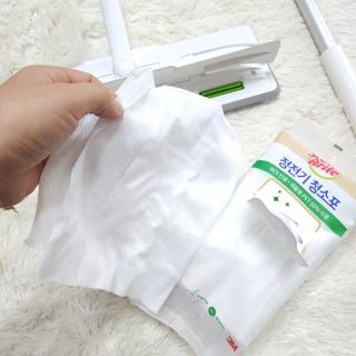 3M 스카치브라이트 재활용 PET 정전기청소포 대형 30매 (막대걸레 증정) — 5점을 준 리뷰어가 2023년 5월 올린 사용 사진