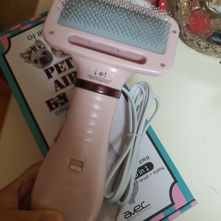 아베크 펫 강아지 고양이 애견 에어 브러쉬 드라이기 올인원 — 5점을 준 리뷰어가 2021년 7월 올린 사용 사진