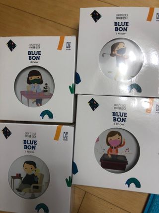[블루 본 아이노우] 유아용 컬러마스크 40 PCS SET 2중 택 1 — 5점을 준 리뷰어가 2021년 4월 올린 사용 사진