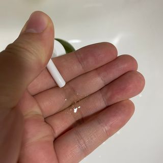 스킨큐어 산다화 순한 클렌징 동백 오일 200ml — 4.5점을 준 리뷰어가 2023년 4월 올린 사용 사진