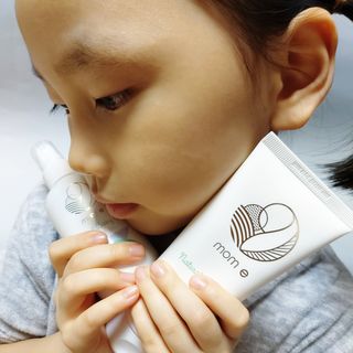 mom e 맘이 내추럴 베이비 케어 크림+바디오일 — 5점을 준 리뷰어가 2021년 1월 올린 사용 사진