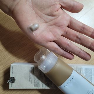 스킨1004 [SKIN1004] 마다가스카르 센텔라 앰플 폼 125ml — 5점을 준 리뷰어가 2024년 8월 올린 사용 사진