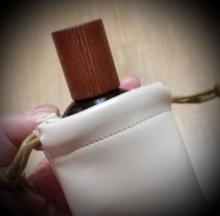 유쏘풀 익스프레 드 퍼퓸 50ml 4종  [세인트 모리츠] [베리섹시] [상탈 세콰이아] [엠포리아 코튼] 중 택 1 — 4점을 준 리뷰어가 2022년 3월 올린 사용 사진