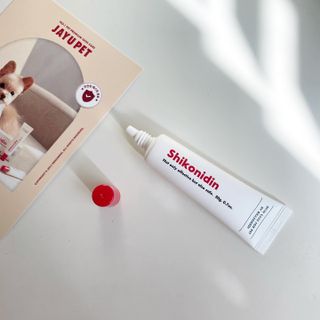 [자유펫] 시코니딘 고양이 강아지 피부 보습 연고 20g — 4.5점을 준 리뷰어가 2021년 11월 올린 사용 사진