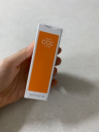 더마 사이언스 비타민 CCC 앰플 기미 브라이트닝 세럼 30ml — 5점을 준 리뷰어가 2021년 8월 올린 사용 사진