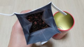 마시다 붉은 석양 빛을 담은 프리미엄 수제 블렌딩 홍차, 레드선셋블랙티 — 4점을 준 리뷰어가 2021년 3월 올린 사용 사진