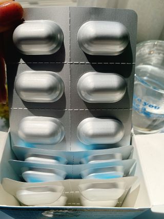 [지셀라] 프로바이오틱스 100억 유산균 보장 (1개월분 / 350mg X 30캡슐) — 5점을 준 리뷰어가 2023년 4월 올린 사용 사진