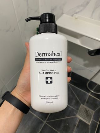 더마힐 헤어 컨디셔닝 샴푸 500ml 3종 중 택1 — 5점을 준 리뷰어가 2021년 4월 올린 사용 사진