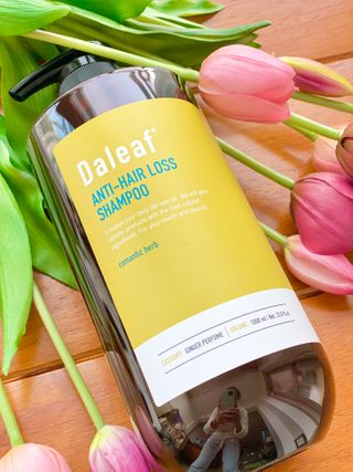 달리프 진저 베러 퍼퓸 탈모 완화 샴푸 1000ml 향 3종 — 4점을 준 리뷰어가 2021년 1월 올린 사용 사진