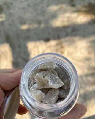 작심연구소 구취제거+충치예방+치아화이트닝 마법의 캔디 덴티팝3종(맛 랜덤 발송) — 4점을 준 리뷰어가 2022년 6월 올린 사용 사진