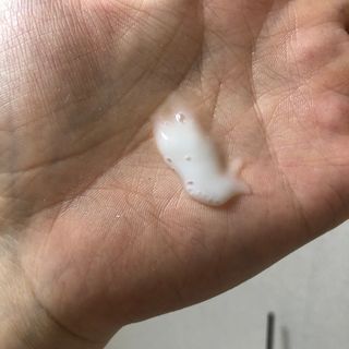 약손명가코스메틱 에오스보떼 아쿠아 모이스처라이징 워터 크림 — 5점을 준 리뷰어가 2022년 1월 올린 사용 사진