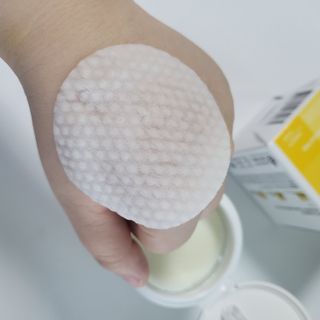 랑벨 비타 에너지 잡티 앰플 패드 65매 (투명하고 밝은 얼굴 광채패드) — 5점을 준 리뷰어가 2022년 4월 올린 사용 사진
