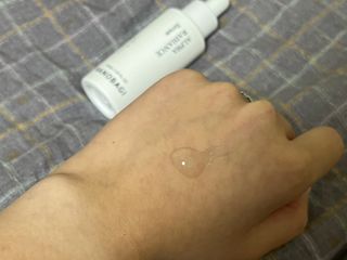 바노바기 코스메틱 알파 래디언스 세럼 30ml — 5점을 준 리뷰어가 2023년 11월 올린 사용 사진