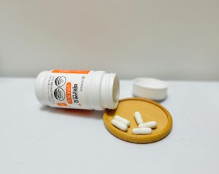 프리마인 성큼다가온 봄, 이너뷰티를 챙겨야 피부도 화사하게, 컨디션도 활기차게. 흡수율을 높인 고효율 비타민. — 4.5점을 준 리뷰어가 2023년 4월 올린 사용 사진