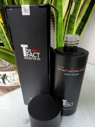 The Fact 더팩트 내추럴 에스에프엔 에이틴 스킨 토너 150ml — 5점을 준 리뷰어가 2022년 5월 올린 사용 사진