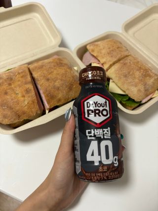 닥터유 프로 단백질 드링크 40g 초코 닥터유 프로 단백질드링크 40g 초코 — 5점을 준 리뷰어가 2024년 8월 올린 사용 사진