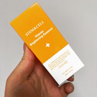체르엠 스템앤셀 비타민 브라이트닝 에센스 30ml 1개 — 5점을 준 리뷰어가 2022년 3월 올린 사용 사진