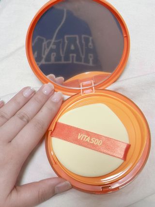 광동생활건강 MF[광동] 비타500✨주름개선·미백·SPF50+🌞퍼펙트쉴드 빅 선쿠션 본품 — 5점을 준 리뷰어가 2024년 5월 올린 사용 사진