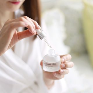 브에노 파리퀸 윌 페이스 오일 — 5점을 준 리뷰어가 2021년 8월 올린 사용 사진