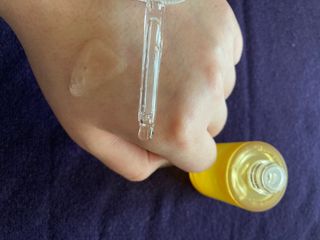 체르엠 스템앤셀 비타민 브라이트닝 에센스 30ml 1개 — 5점을 준 리뷰어가 2022년 4월 올린 사용 사진