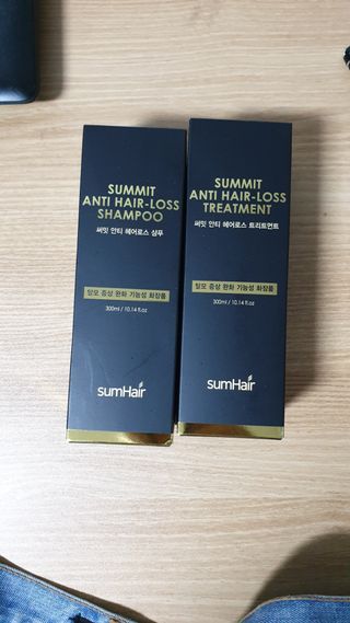 썸헤어 / SUMHAIR 썸헤어  써밋 안티 헤어로스 샴푸+트리트먼트 — 4점을 준 리뷰어가 2021년 5월 올린 사용 사진