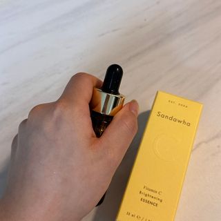 스킨큐어 산다화 비타민c 화이트닝 에센스 30ml — 5점을 준 리뷰어가 2023년 7월 올린 사용 사진