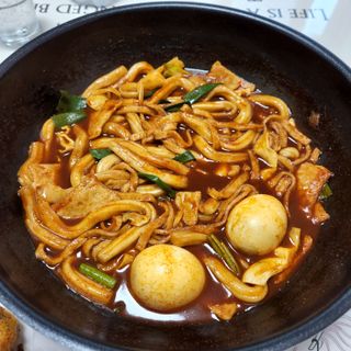 [푸딩팩토리] 요즘누들떡볶이540g + 매콤누들떡볶이 470g — 5점을 준 리뷰어가 2022년 9월 올린 사용 사진