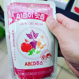 본황칠 이즙이 맛즙 ABC주스 30EA — 5점을 준 리뷰어가 2022년 7월 올린 사용 사진