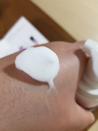 웰리카_V CARE 웰리카 락토 리프레싱 이너클렌저 — 5점을 준 리뷰어가 2020년 12월 올린 사용 사진