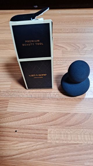 툴앤썸 로즈골드 에디션 아이 메이크업 브러쉬 4종+툴앤썸 어썸 블랙 멜로우 블렌딩 스펀지 — 5점을 준 리뷰어가 2021년 2월 올린 사용 사진