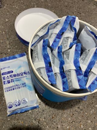 서울약사신협_포스트바이오틱스패밀리_5g x 100포 — 5점을 준 리뷰어가 2021년 3월 올린 사용 사진