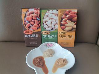 짜먹는 이지견과 짜먹는 이지아몬드, 짜먹는 이지허니피넛, 짜먹는 이지캐슈넛 각 10g X  10포 — 4.5점을 준 리뷰어가 2021년 3월 올린 사용 사진