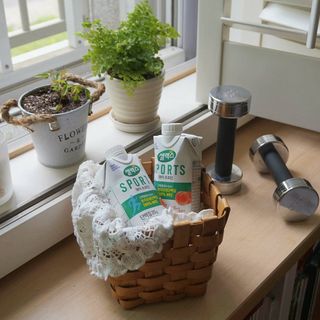 셀렉스스포츠 셀렉스 스포츠 웨이 프로틴 복숭아_ 330ml x 12팩 — 4.5점을 준 리뷰어가 2021년 4월 올린 사용 사진