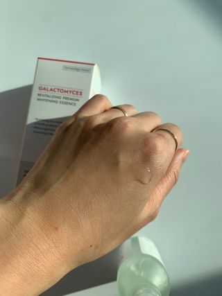 오투에니원 갈락토미세스 리바이탈라이징 프리미엄 화이트닝 에센스 50ml — 4점을 준 리뷰어가 2022년 12월 올린 사용 사진