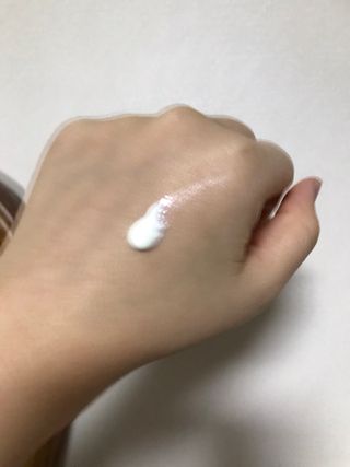 바노바기 코스메틱 바노바기 밀크씨슬 리페어 시카 선스크린 플러스 50ml — 5점을 준 리뷰어가 2023년 3월 올린 사용 사진