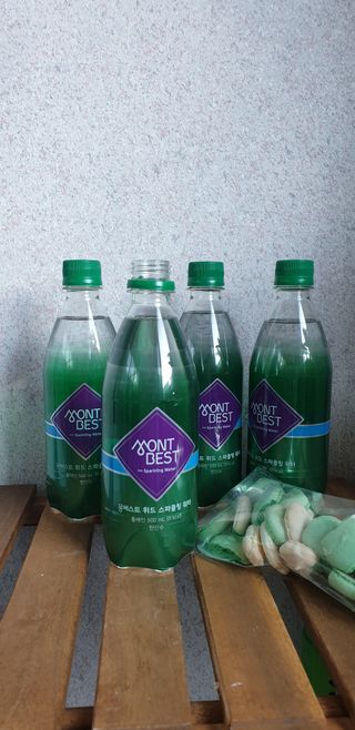 몽베스트 Montbest with Sparkling water Plain 20병 — 5점을 준 리뷰어가 2022년 12월 올린 사용 사진