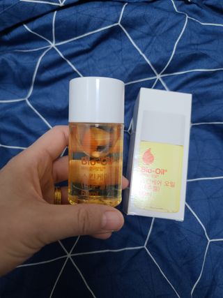 바이오오일 [바이오-오일] 스킨케어 오일 내추럴 60ml — 5점을 준 리뷰어가 2021년 12월 올린 사용 사진
