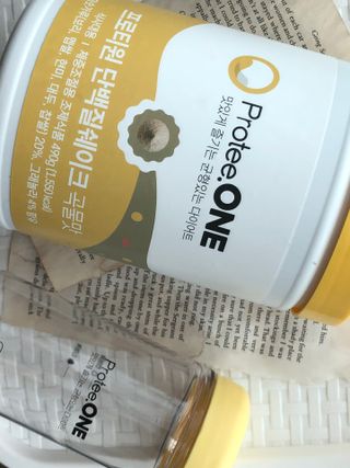 프로티원 단백질쉐이크 곡물맛 2주분 1통+보틀 — 5점을 준 리뷰어가 2021년 3월 올린 사용 사진