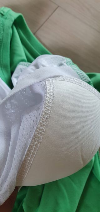 아르보노브라 아르보노 10color 데일리 반팔 노브라티 — 4점을 준 리뷰어가 2022년 5월 올린 사용 사진